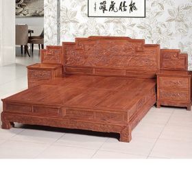 加盟檀宗紅木家具的機(jī)遇與挑戰(zhàn)